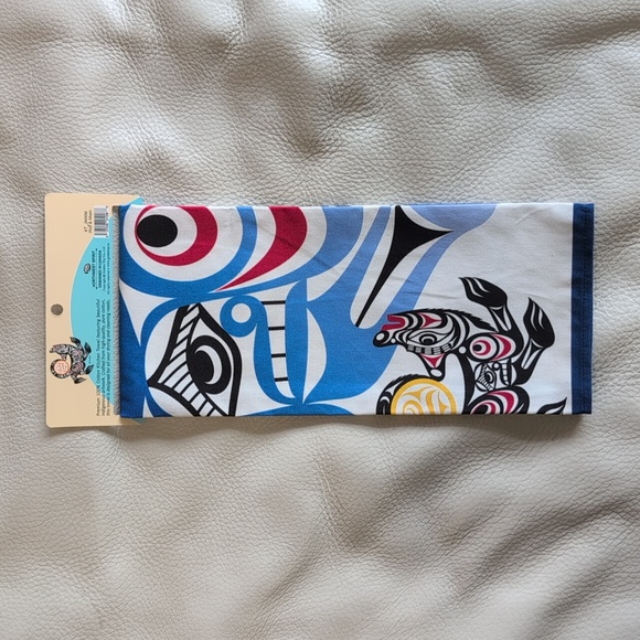 Cotton Kitchen Wolf & Moon Indigenous Design by Joe Wilson, Coast Salish - Picture 4 of 5